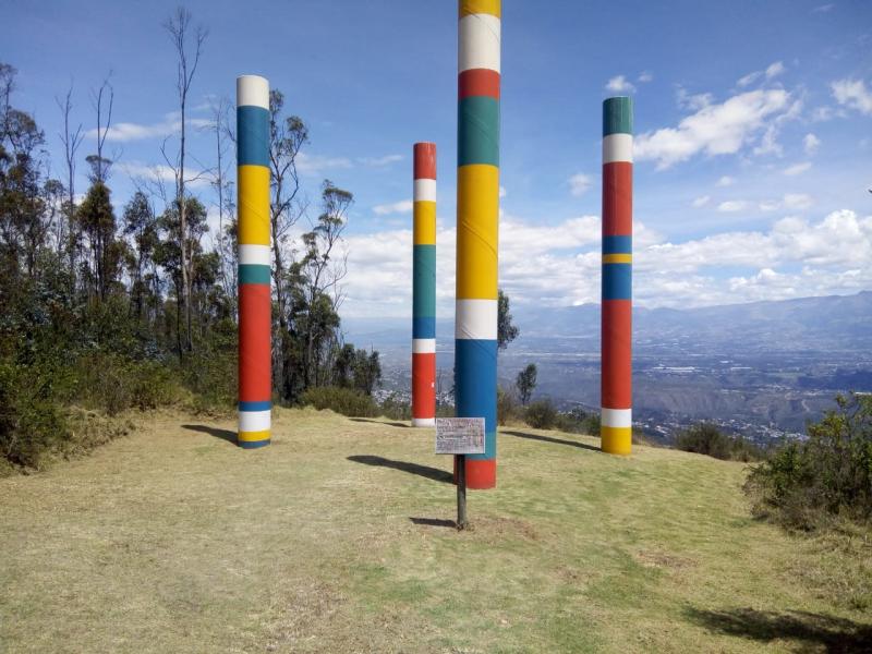Crayolas y Mirando al señor Cotopaxi