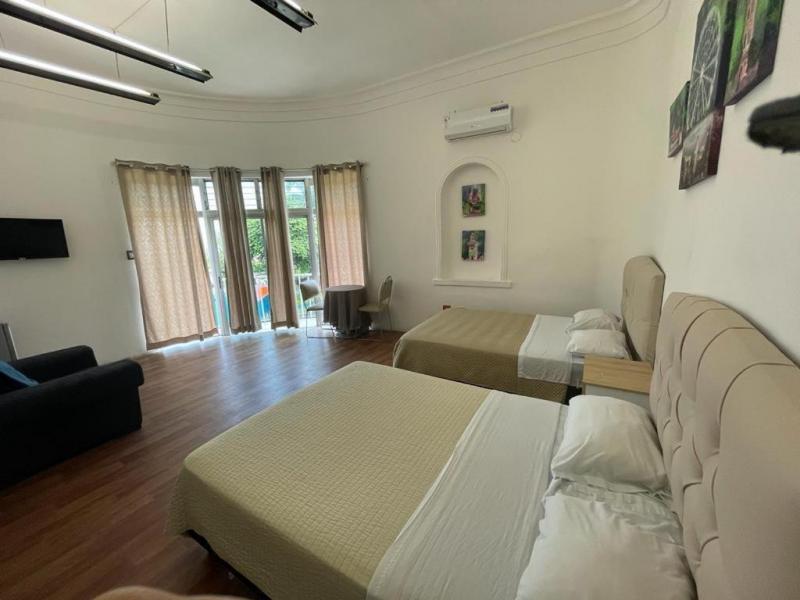 Hotel Perla Central