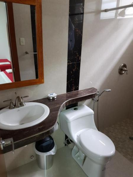 Hotel Murali - Cerca del Aeropuerto de Guayaquil