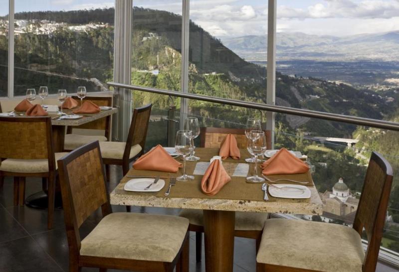 Hotel Stubel Suites & Cafe