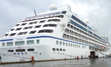 Dos cruceros arriban al Puerto de Guayaquil