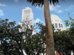 Imagen Parque y Catedral de Ambato