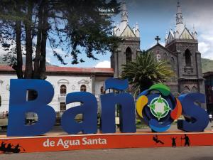 Imagen Letras y Basílica