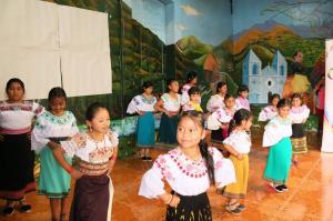 Imagen Danza  Tradicional Otavaleñas