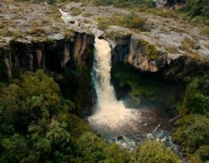 Imagen Panorámica de la Cascada