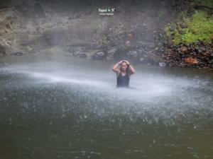 Imagen Cascada Hola Vida