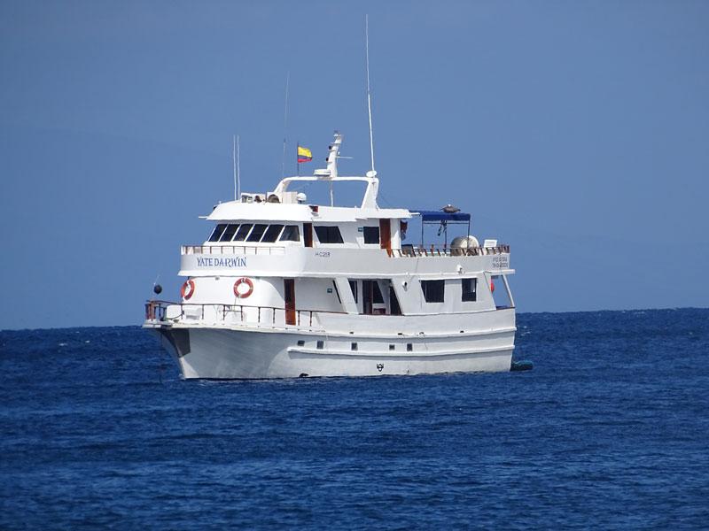 Galápagos Yate Darwin