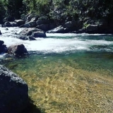 Deja que se vayan las energias en este rio hermoso cerca el Guanabanal